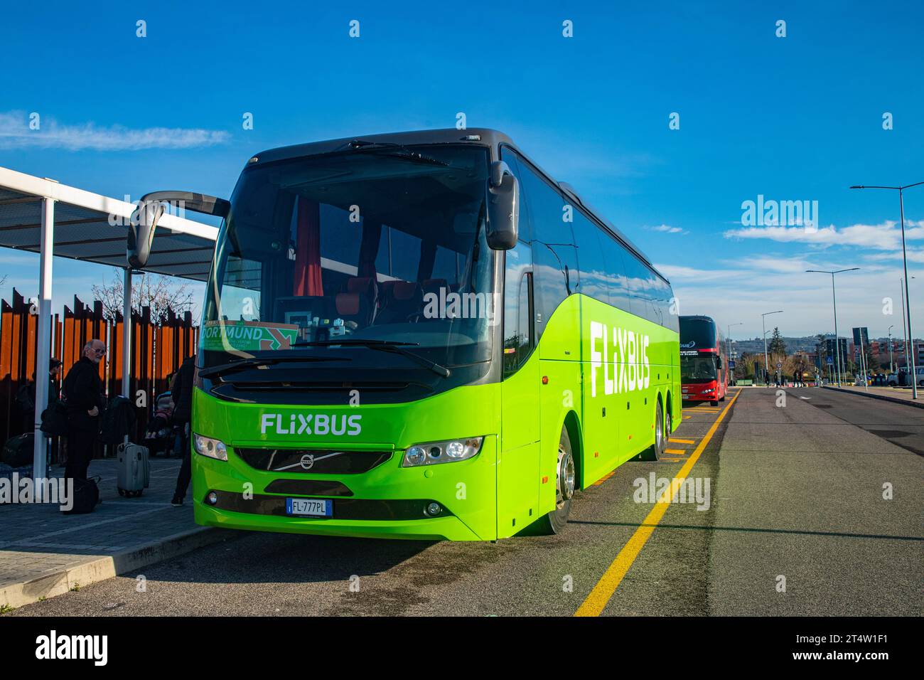 Florence, Italie : Flixbus et Itabus à la gare routière longue distance de Florence, la capitale de la région toscane en Italie. Banque D'Images