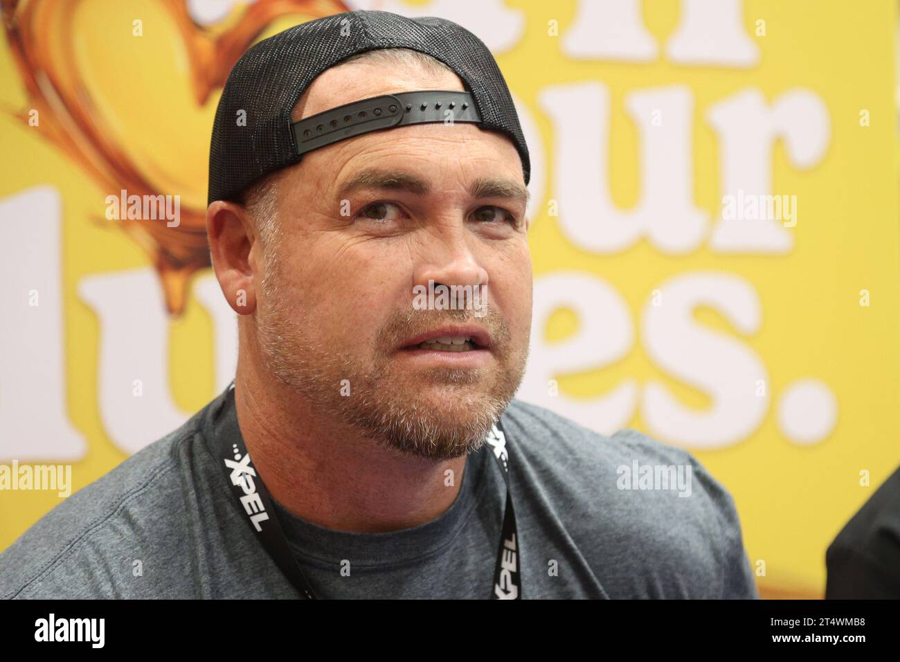 Las Vegas, États-Unis. 01 novembre 2023. Ryan Martin de Street Outlaws fait une apparition au salon SEMA 2023, au Las Vegas Convention Center à Las Vegas, Nevada, le mercredi 1 novembre 2023. Photo de James Atoa/UPI crédit : UPI/Alamy Live News Banque D'Images