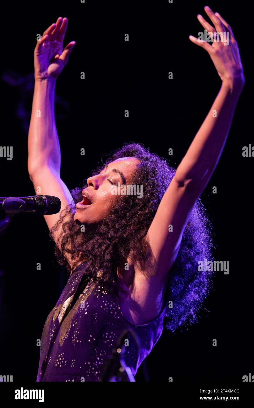 Barcelone, Espagne. 2023.11.01. Corinne Bailey Rae joue sur scène au Paral·lel 62 le 01 novembre 2023 à Barcelone, Espagne. Banque D'Images