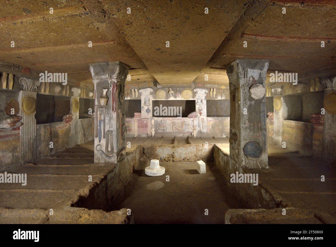 Tomba dei Rilievi (vie siècle av. J.-C.), Necropoli della Banditaccia nécropole étrusque, Cerveteri, Latium, Italie Banque D'Images