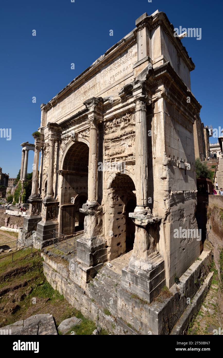 Arc de Septime Sévère, le Forum Romain, Rome, Italie Banque D'Images