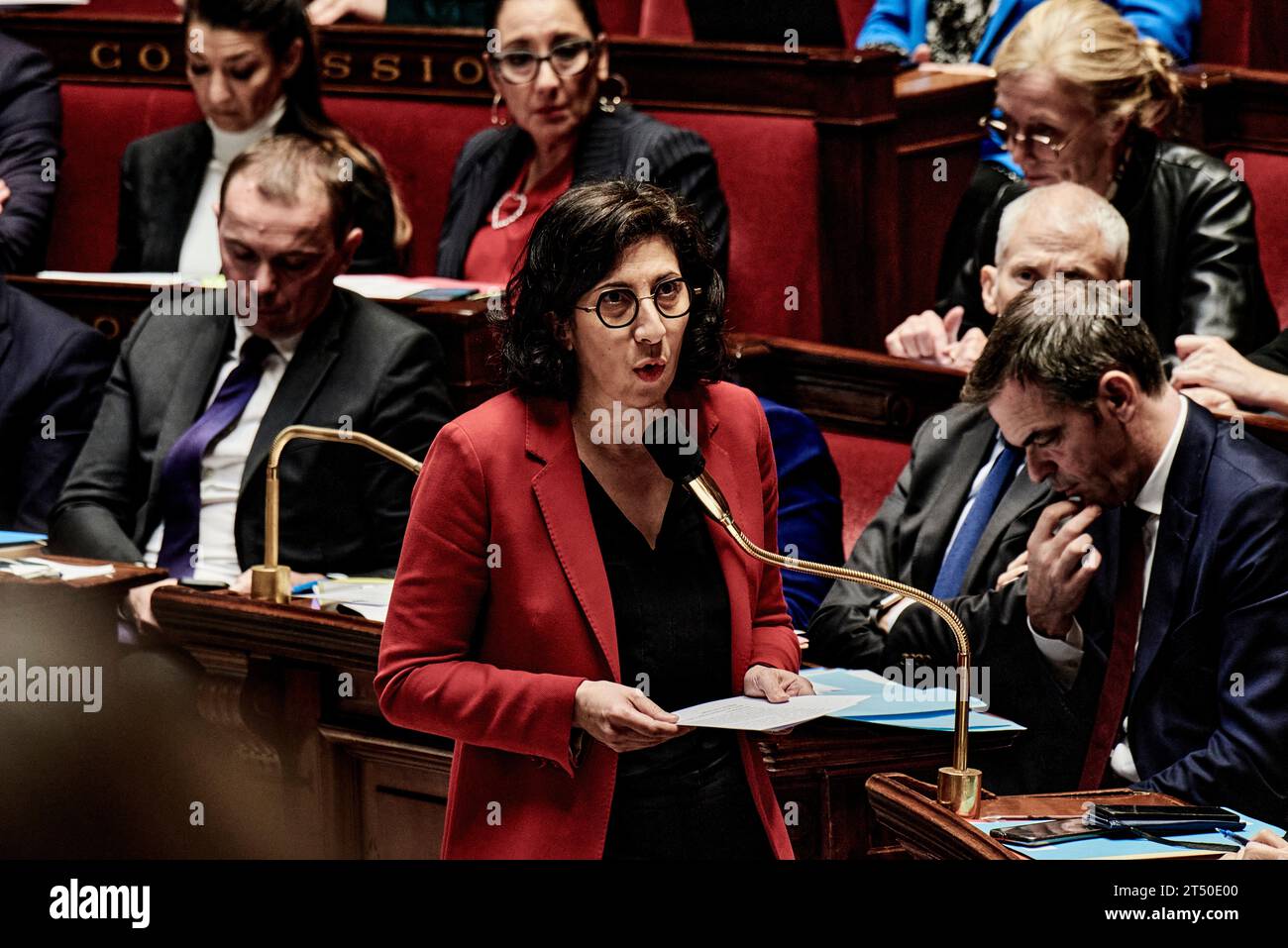 Paris, France. 31 octobre 2023. Antonin Burat/le Pictorium - séance de questions au gouvernement du 31 octobre 2023 à l'Assemblée nationale française - 31/10/2023 - France/Paris - la ministre de la Culture Rima Abdul-Malak répond aux parlementaires lors de la séance de questions au gouvernement du 31 octobre 2023 à l'Assemblée nationale française. Crédit : LE PICTORIUM/Alamy Live News Banque D'Images