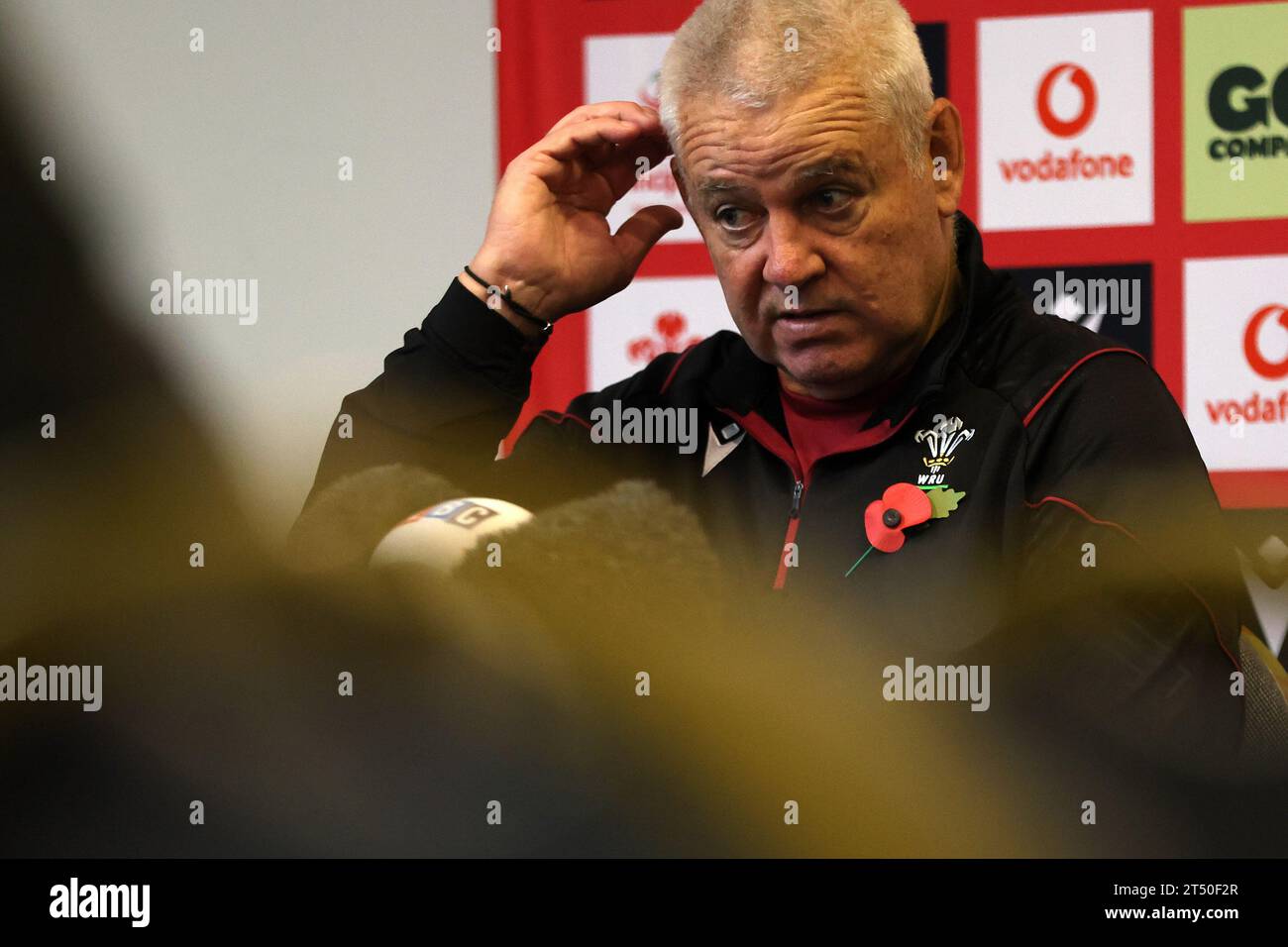 Cardiff, Royaume-Uni. 02 novembre 2023. Warren Gatland, l'entraîneur-chef de l'équipe de rugby du pays de Galles annonce que son équipe jouera contre les Barbarians ce week-end. Conférence de presse de l'équipe de rugby du pays de Galles, Vale of Glamorgan le jeudi 2 novembre 2023. photo par Andrew Orchard/Andrew Orchard photographie sportive/Alamy Live News crédit : Andrew Orchard photographie sportive/Alamy Live News Banque D'Images