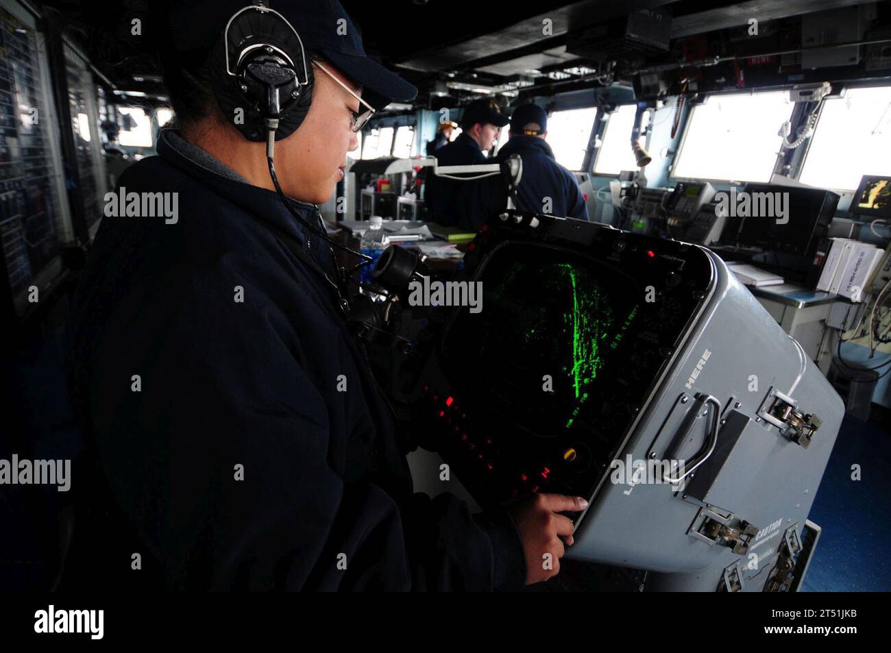 13th Marine Expeditionary Unit, ACU-1, navire de débarquement amphibie, Boxer Amphibious Readiness Group, combat Logistics Battalion (CLB) 13, Landing Craft Utility, Marines, marins, US Navy, USS Comstock (LSD 45) Banque D'Images