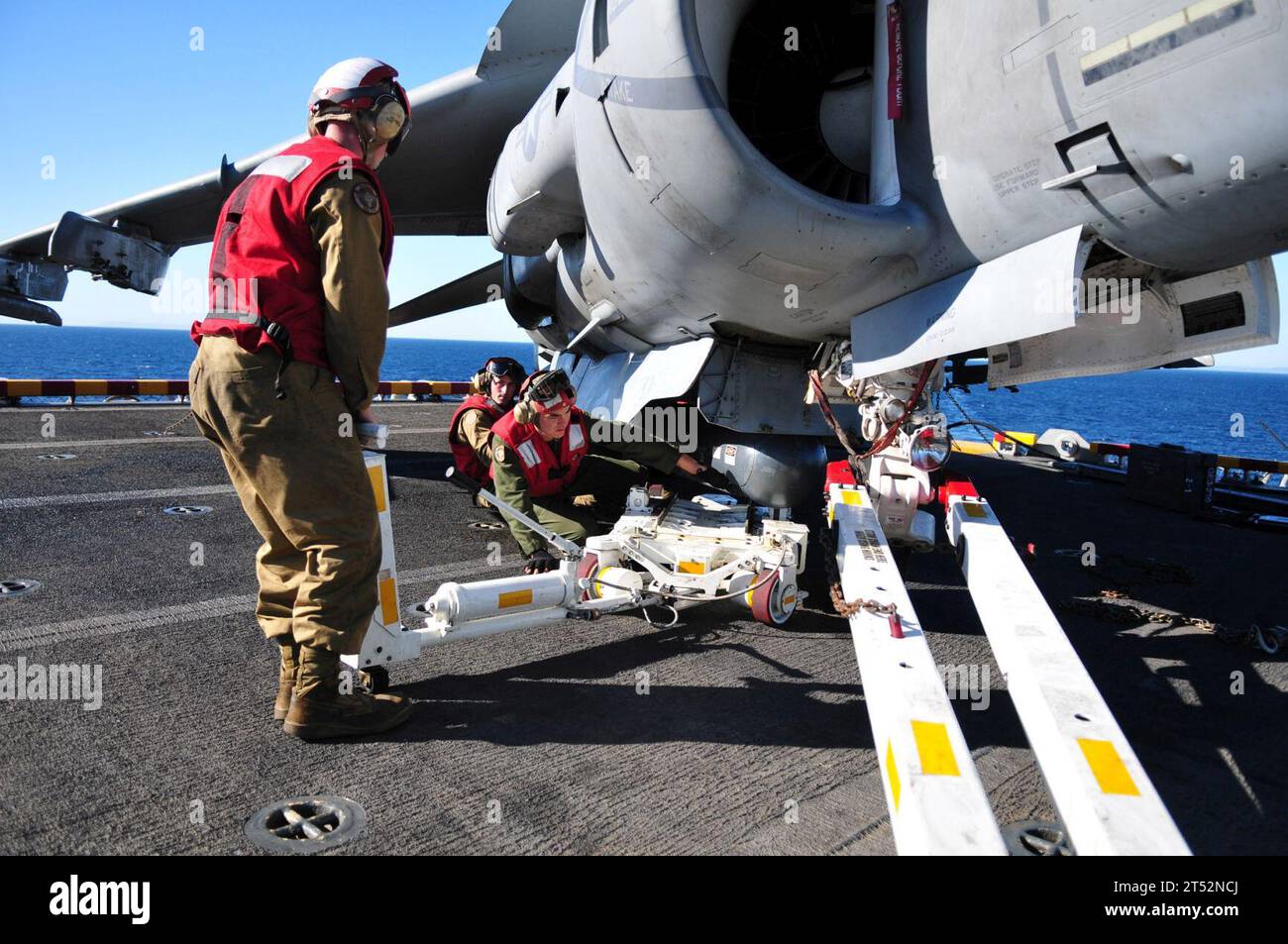 Navire d'assaut amphibie, AV-8B Harrier, Evil Eyes, HMM-163, foudre, marine Medium Helicopter Squadron 163, Navy, U.S. Navy, USS Boxer (LHD 4) Banque D'Images