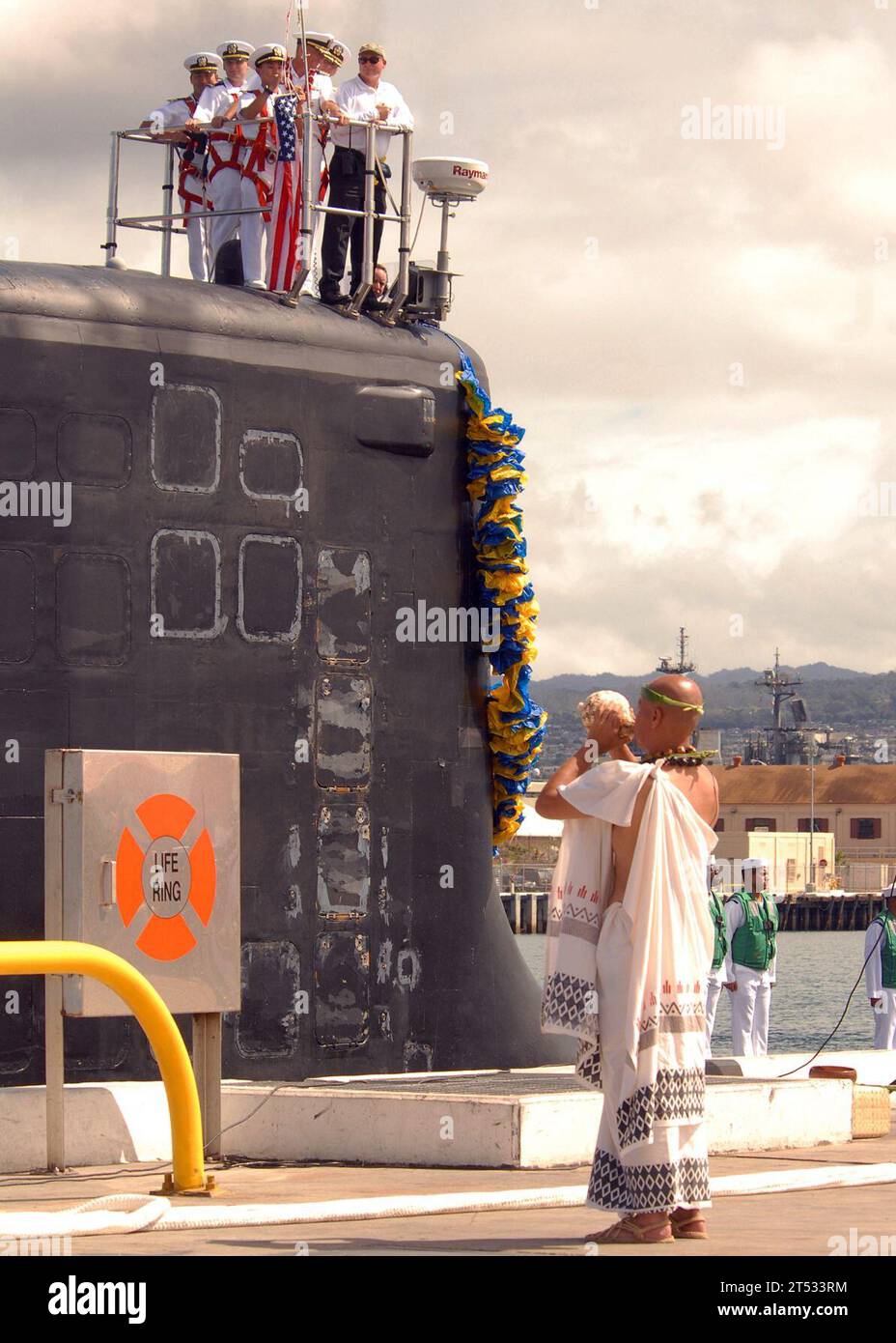 0907235476H441 PEARL HARBOR, Hawaï (23 juillet 2009) Kahuna Pule