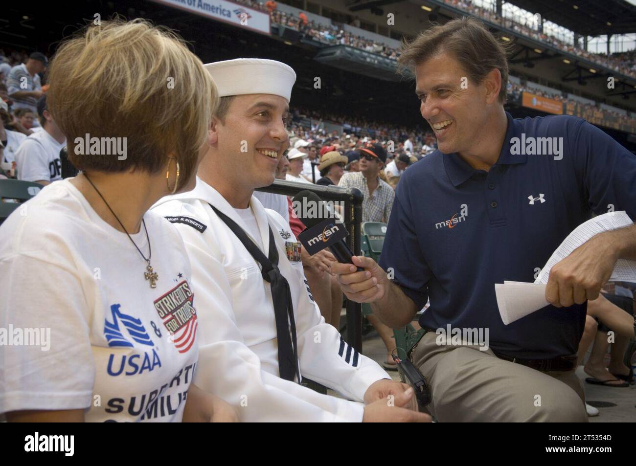 Baltimore, Boston Red Socks, Camden yards, frégate de missiles guidés USS Samuel B. Roberts (FFG 58, match Orioles-Red Sox, Patriot Day Banque D'Images