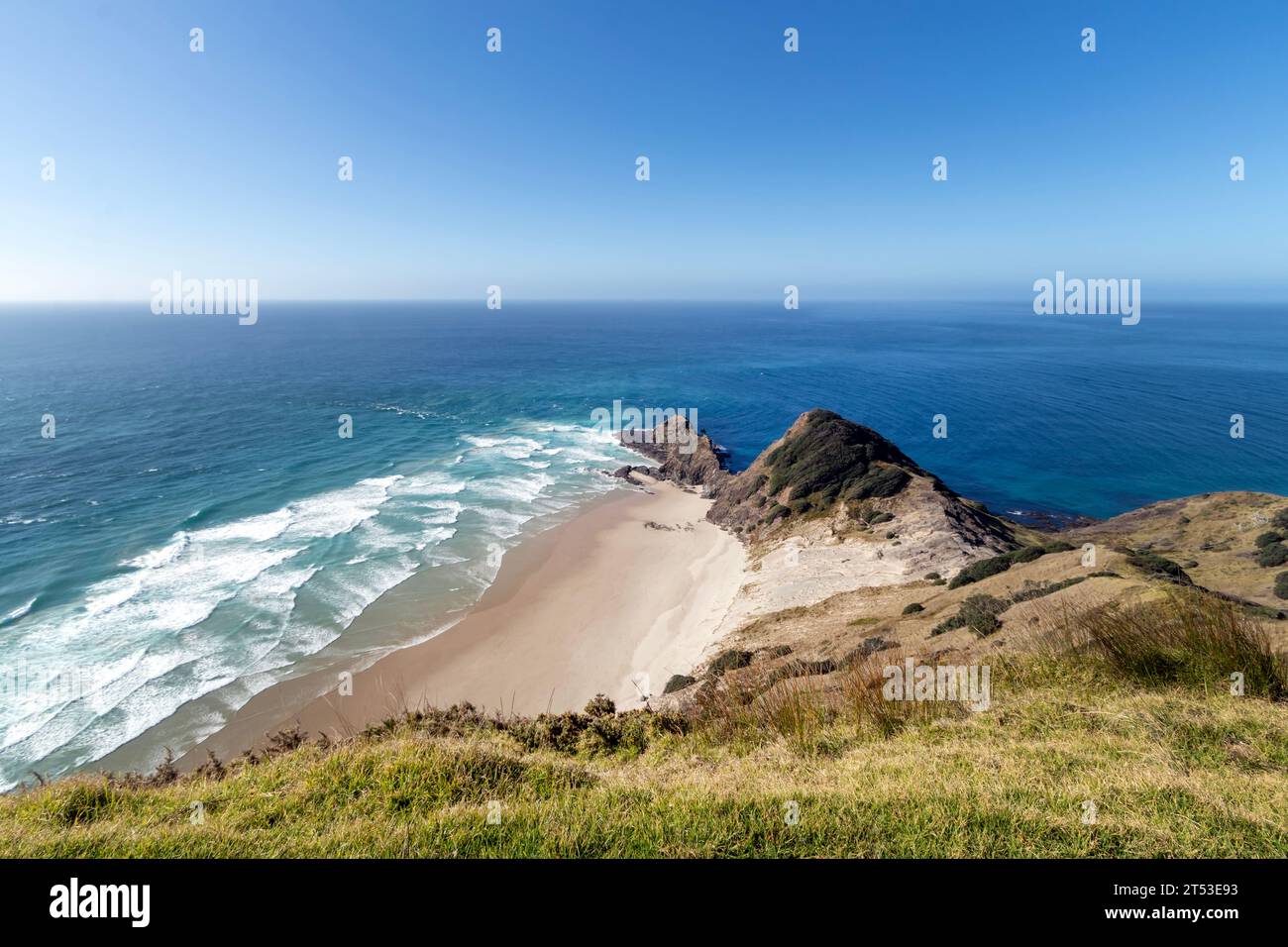 Cape Reinga point le plus au nord de la Nouvelle-Zélande, monument naturel dans la réserve te Paki et destination touristique poupulaire incontournable dans Northlands, Nouvelle-Zélande Banque D'Images