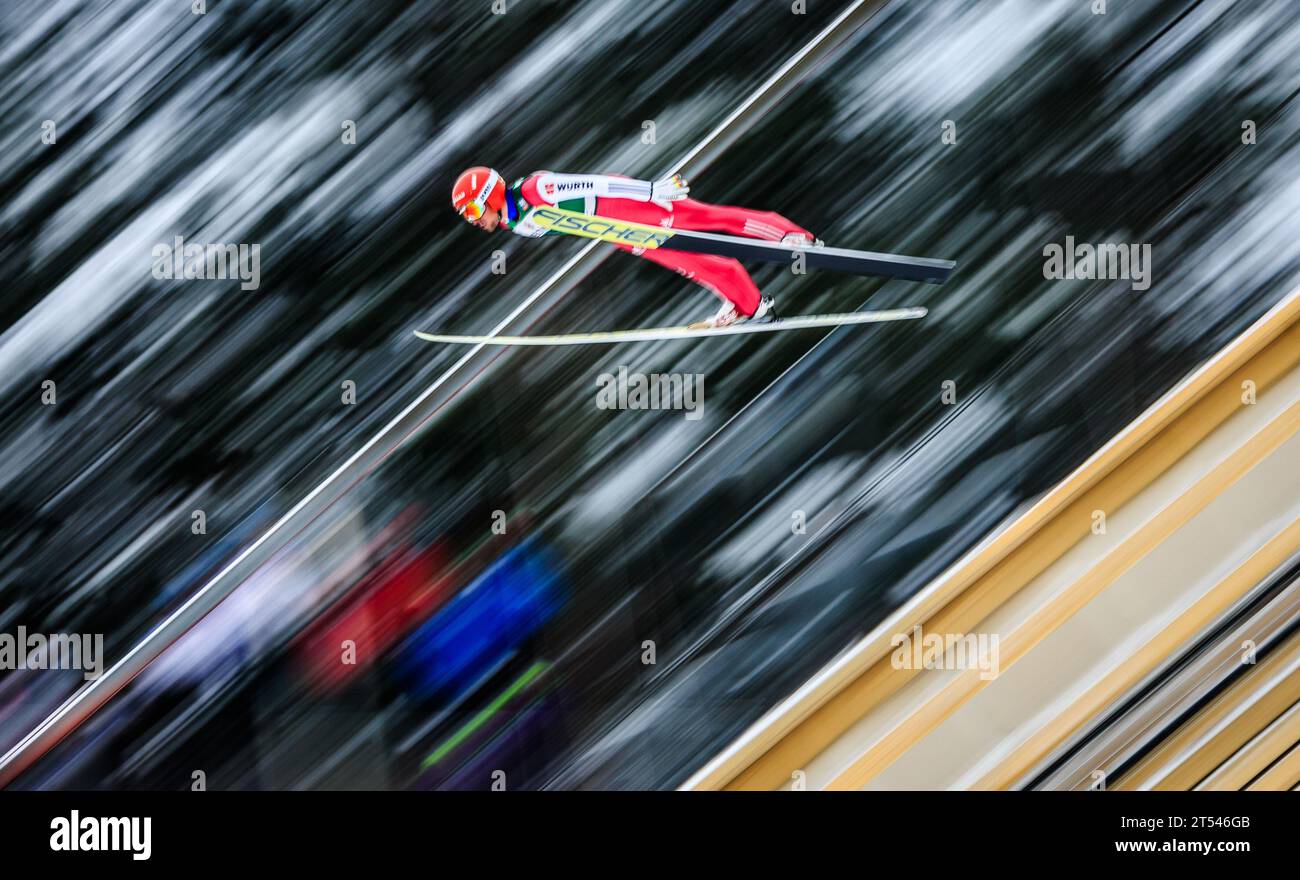 19.02.2016, Salpausselkae Schanze, Lahti, fin, FIS Weltcup Nordische Kombination, Lahti, Skisprung, im Bild Johannes Rydzek (GER) // Johannes Rydzek d'Allemagne participe au saut à ski de la coupe du monde de combiné nordique FIS, Jeux de ski de Lahti sur la colline de Salpausselkae à Lahti, Finlande le 2016/02/19. Banque D'Images