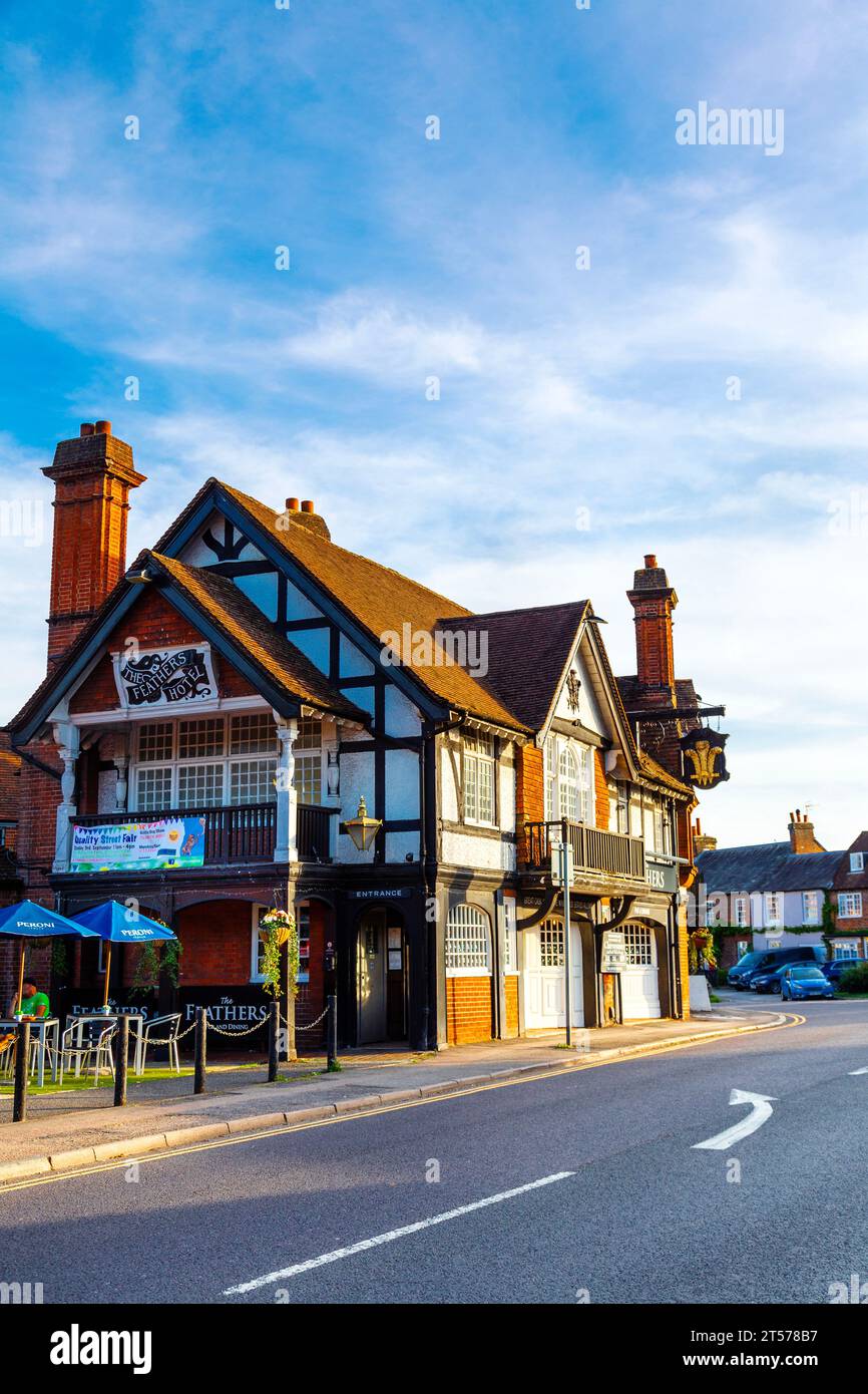 Extérieur du pub Feathers à Merstham, Surrey, Angleterre Banque D'Images