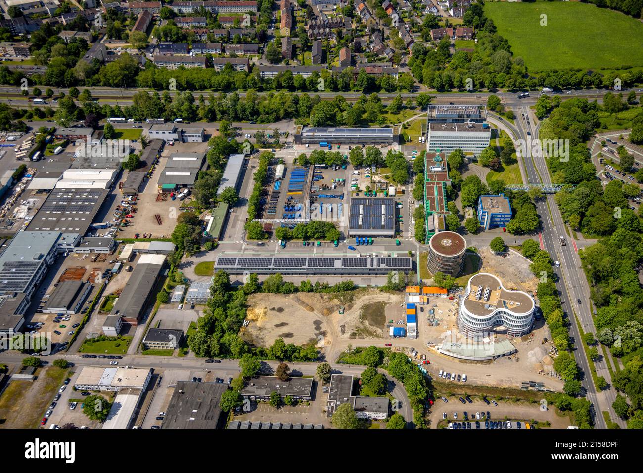 Vue aérienne, Gelsenwasser AG, compagnie d'approvisionnement en eau et chantier de construction, rue de la haute mer, Erle, Gelsenkirchen, région de la Ruhr, Rhénanie-du-Nord-Westphalie, Allemagne Banque D'Images