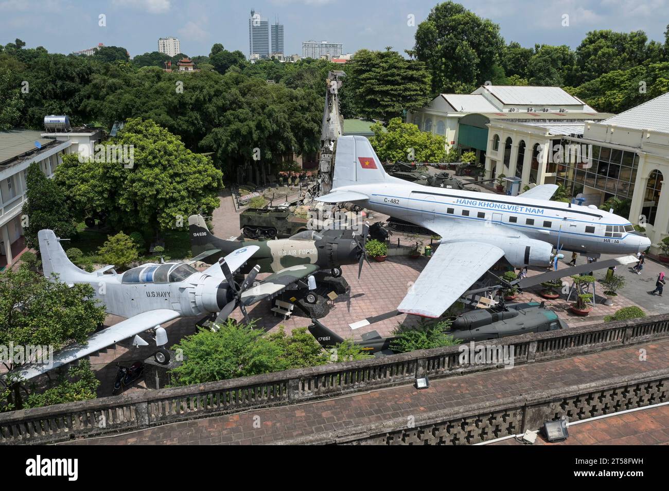 Vietnam, Hanoi, Musée militaire VIETNAM, Hanoi, Musée militaire ...