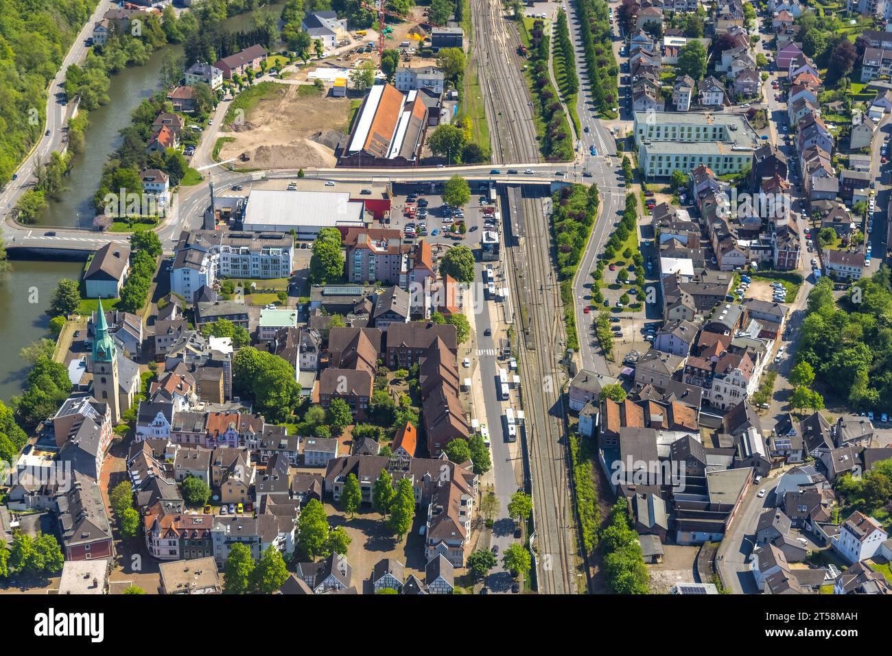 Vue aérienne, gare de Hagen-Hohenlimburg, chantier sur le site ThyssenKrupp Bahnstraße Hoesch Werksmuseum, Hohenlimburg, Hagen, Sauer Banque D'Images