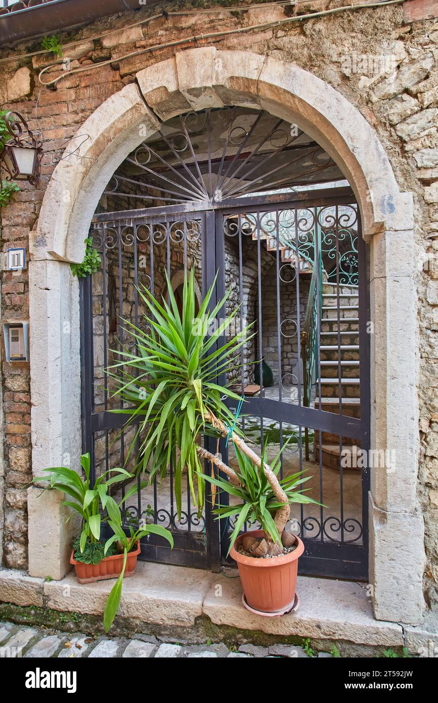 Buonalbergo, Campanie, Italie ruelles du centre historique Banque D'Images