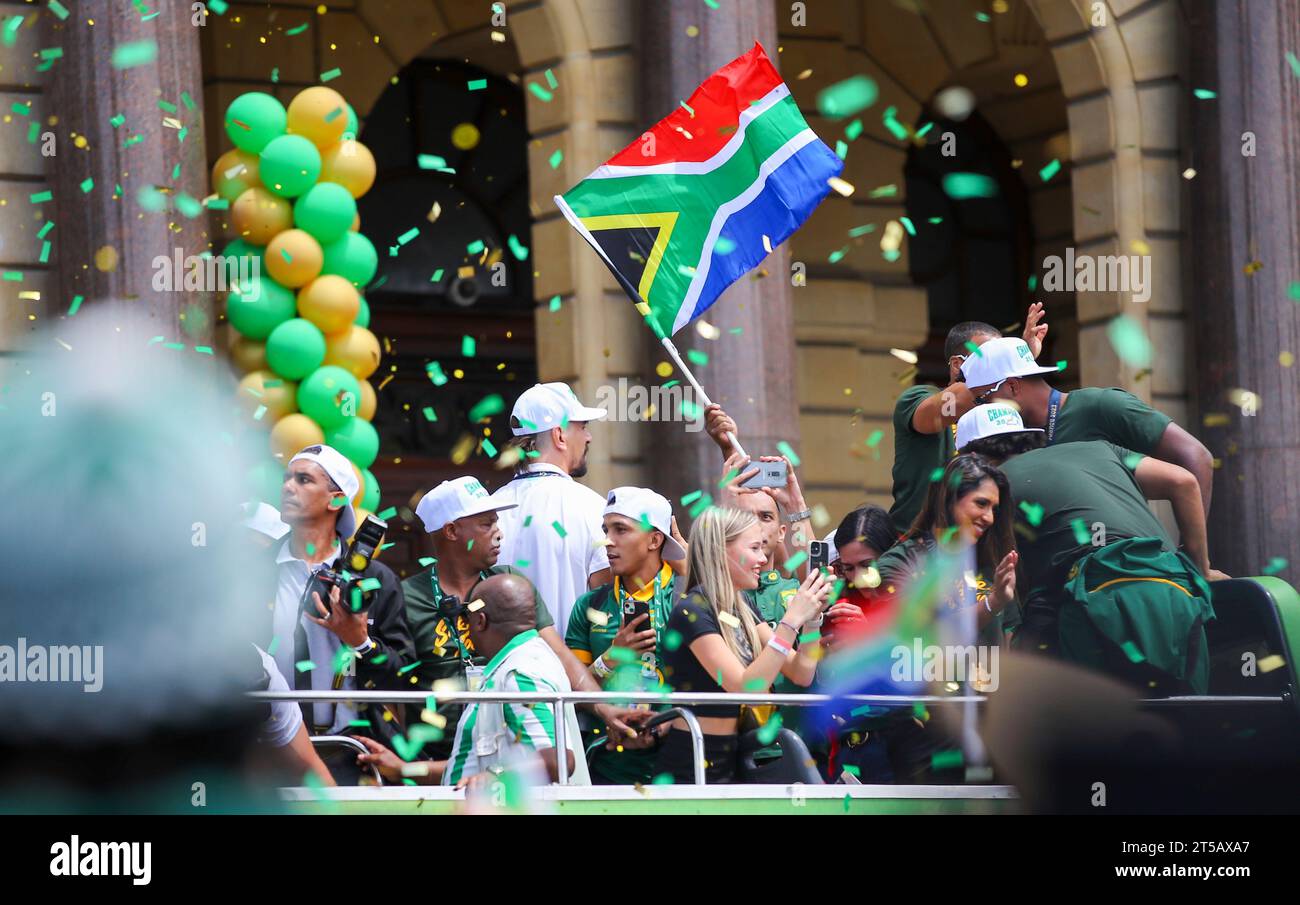 LE CAP, AFRIQUE DU SUD - NOVEMBRE 03 : Zeenat Simjee, diététicienne de Springbok, lors de la tournée du trophée Springbok au Cap le 03 novembre 2023 au Cap, en Afrique du Sud. Les Springboks ont battu les All Blacks de Nouvelle-Zélande 12-11 pour remporter la coupe du monde de rugby à Paris, le samedi 28 octobre 2023. (Photo de Roger Sedres) Banque D'Images