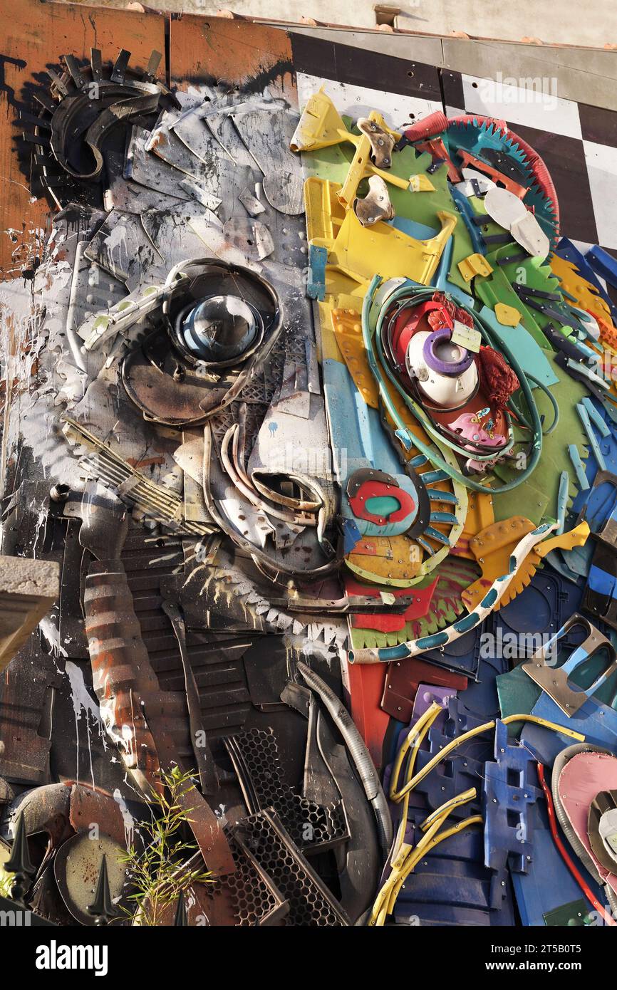 Demi jeune panda;lisbonne;bordalo II; Banque D'Images