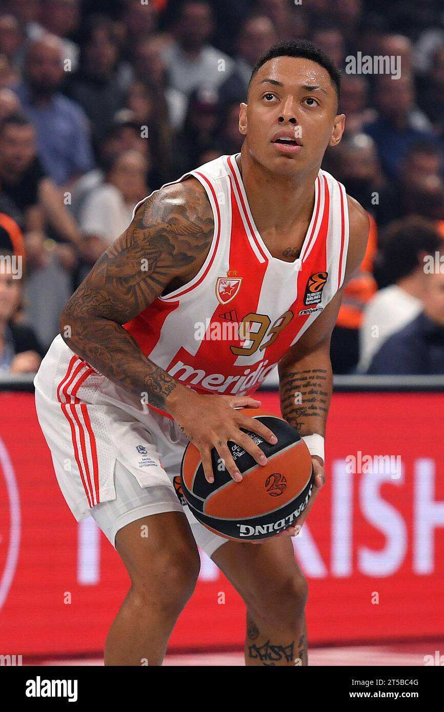 Belgrade, Serbie, 26 octobre 2023. Yago dos Santos de Crvena Zvezda Meridianbet Belgrade en action lors du match 2023/2024 Turkish Airlines Euroleague, Round 5 entre Partizan Mozzart Bet Belgrade et Crvena Zvezda Meridianbet Belgrade au Stark Arena de Belgrade, Serbie. 26 octobre 2023. Crédit : Nikola Krstic/Alamy Banque D'Images