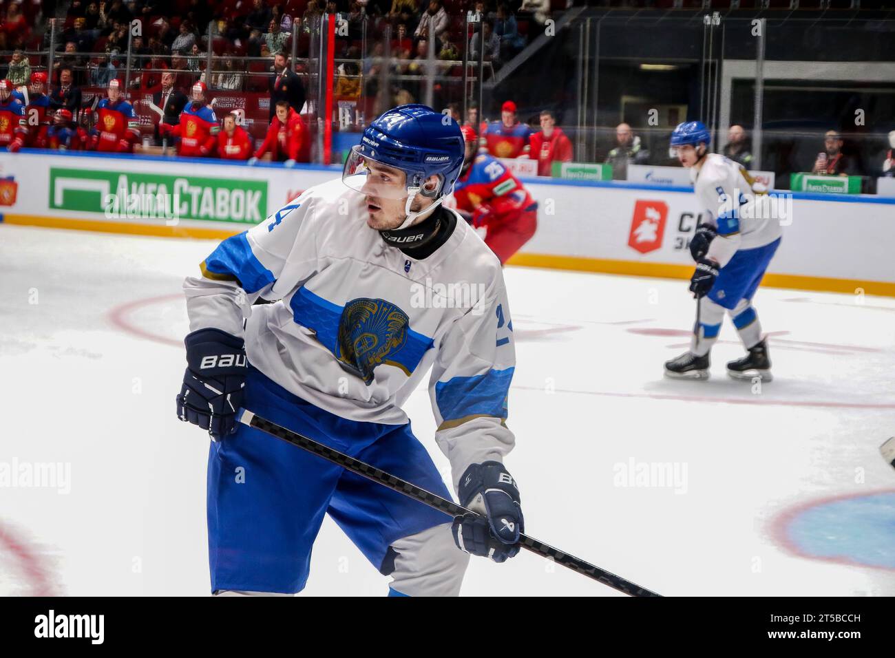 Saint-Pétersbourg, Russie. 03 novembre 2023. Russie U20 joueur de l'équipe de hockey, Yegor Smolyaninov (24) vu lors de la Liga Stavok Cup of the future entre la Russie U20 et le Kazakhstan U20 au SC Jubilee. Score final ; Russie U20 12:1 Kazakhstan U20. Crédit : SOPA Images Limited/Alamy Live News Banque D'Images