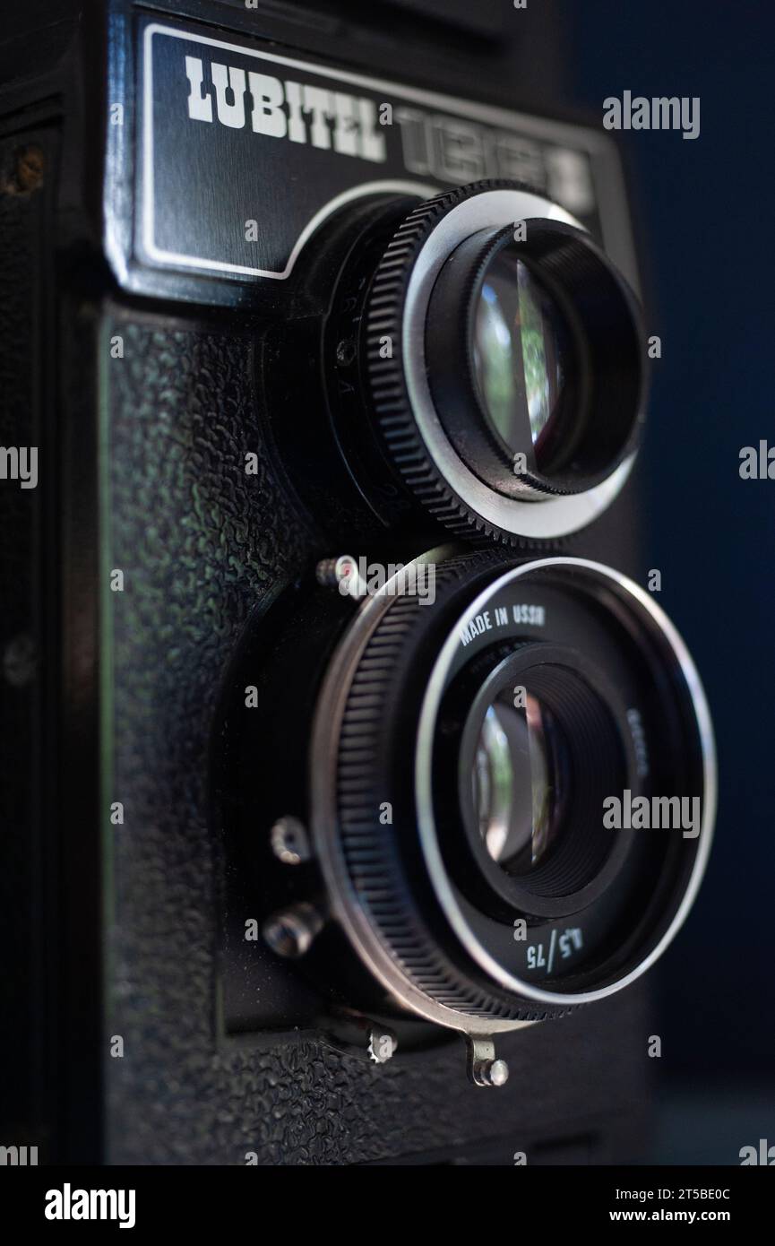 appareil photo à film moyen format lubitel à double objectif russe vintage Banque D'Images