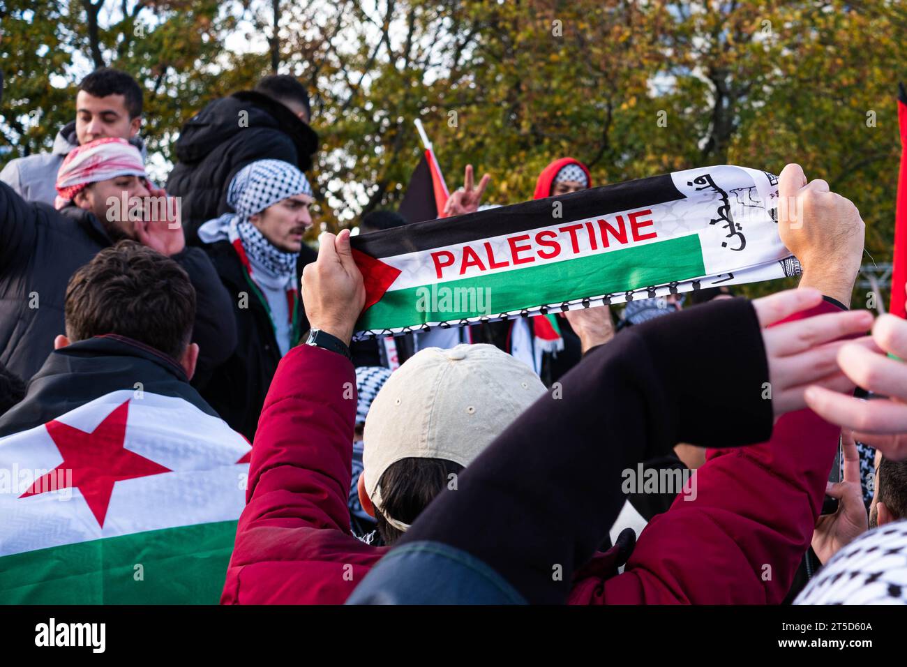 Berlin, Allemagne - novembre 4 : manifestation des manifestants sur la Palestine libre à Berlin Banque D'Images