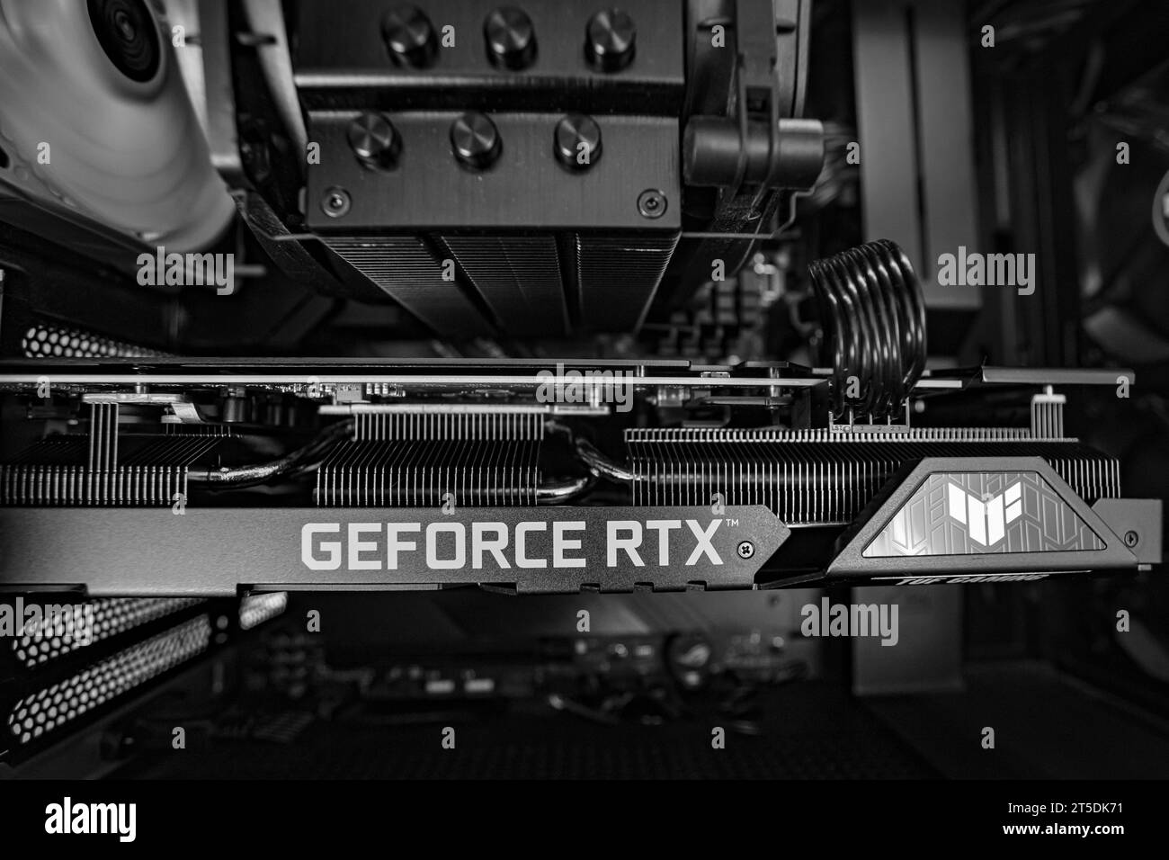 Lviv, Ukraine - 4 novembre 2023 : carte graphique ASUS TUF Gaming GeForce RTX 3060 Banque D'Images