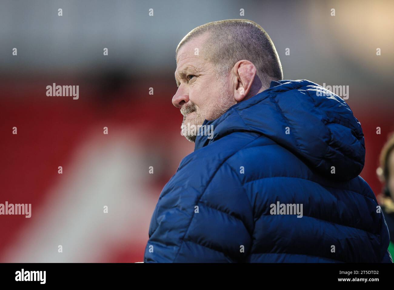 4 novembre 2023, Musgrave Park, Cork, Irlande - l'entraîneur-chef du Munster Rugby Graham Rowntree au United Rugby Championship : Munster vs Dragons Banque D'Images