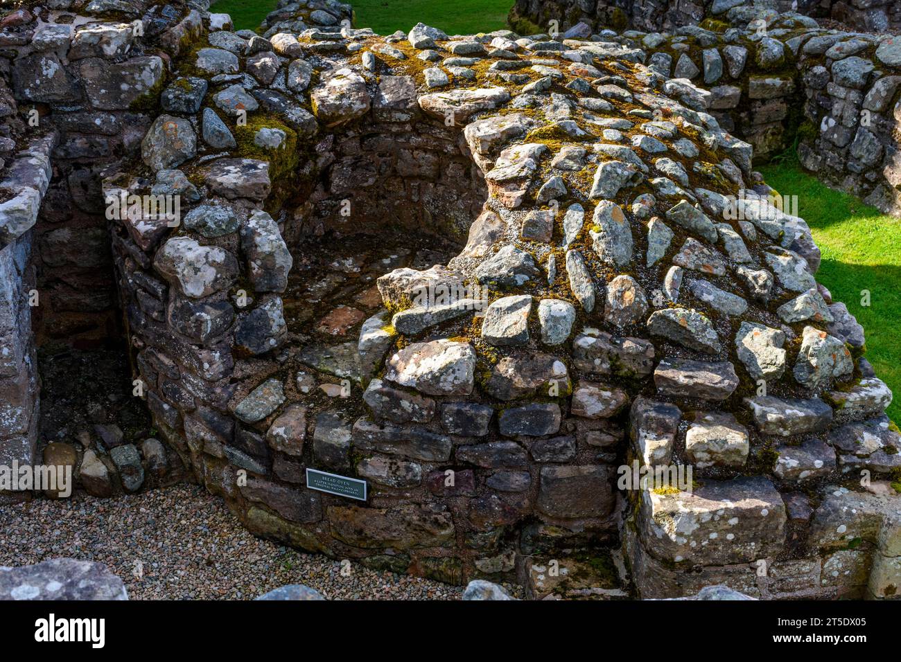 Château de Kildrummy (13e siècle), Aberdeenshire, Écosse, Royaume-Uni. Le four à pain au Bakehouse. Banque D'Images