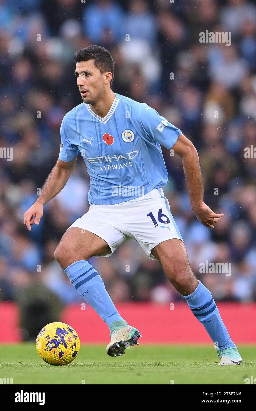 MANCHESTER, ROYAUME-UNI. 4 novembre 2023. Rodri de Manchester City lors du match de Premier League à l'Etihad Stadium, MANCHESTER. Le crédit photo devrait être : Gary Oakley/Sportimage crédit : Sportimage Ltd/Alamy Live News Banque D'Images