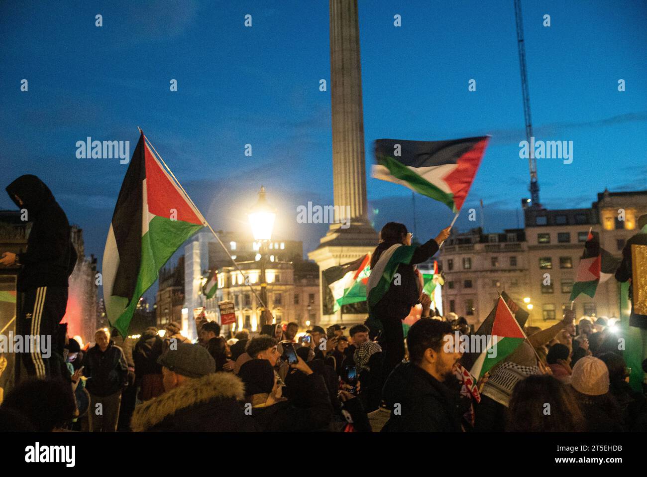 Londres, Royaume-Uni - 3 novembre 2023 : rassemblement pro-palestinien à Trafalgar Square. Banque D'Images