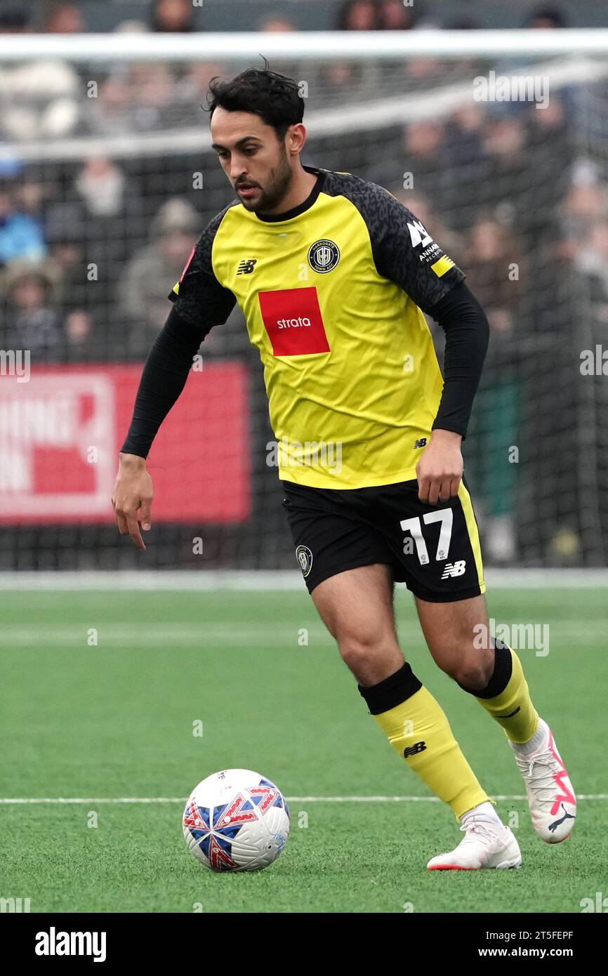 Marine v Harrogate Town 4th novembre 2023 The Marine Travel Arena.Rossett Park Crosby. Liverpool, Emirates FA Cup 1st Round. Levi Sutton en action Banque D'Images