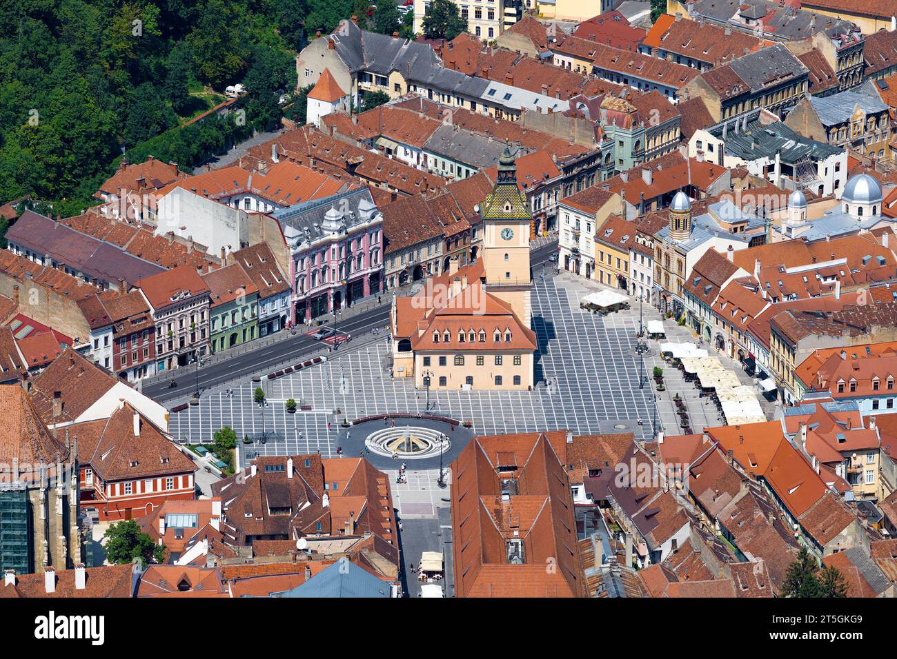 Place du Conseil à Brasov (Roumanie), ancien hôtel de ville Banque D'Images