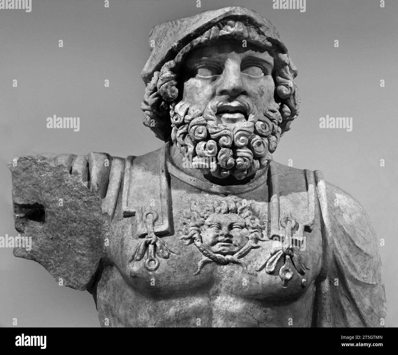 Tête romaine, Statue de Mars Ultor, 1e siècle après JC Musée archéologique national de Naples Italie. Banque D'Images