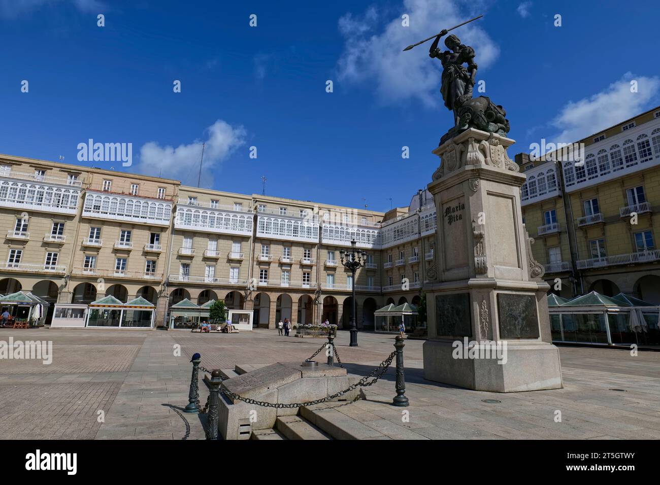 Sculpture de María Pita sur la place María Pita, A Coruña, Galice, nord-ouest de l'Espagne, Europe Banque D'Images