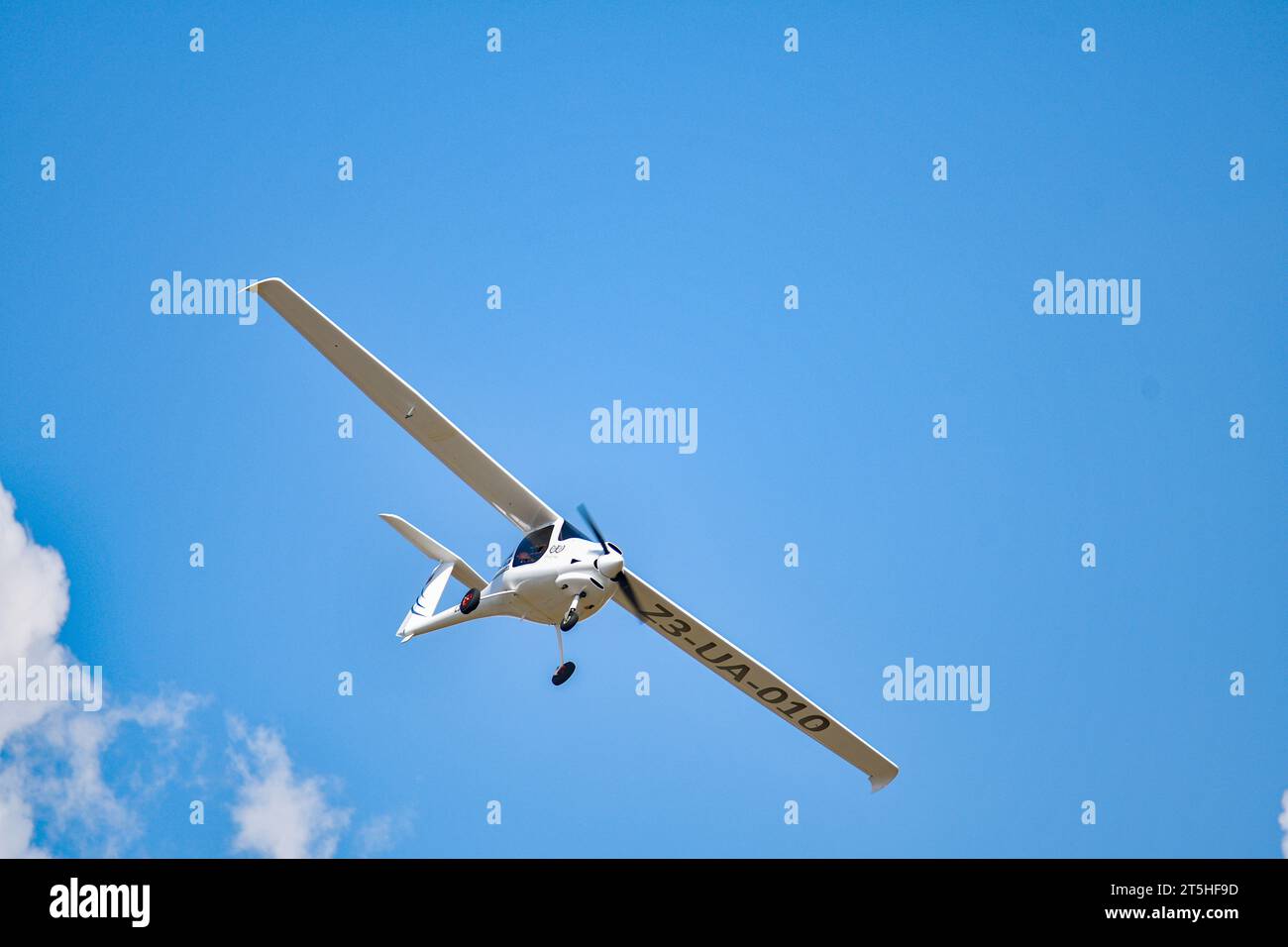 16 septembre 2023, Skopje, Macédoine, Stenkovec. Avion 2005 Diamond DA 40 avec la construction la plus légère au salon aérien. Banque D'Images