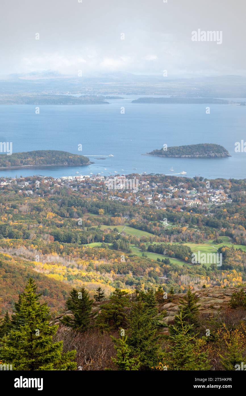 Vue aérienne de Bar Harbor Maine dans le parc national Acadia Banque D'Images
