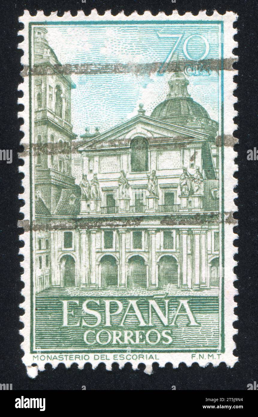 ESPAGNE - VERS 1961: Timbre imprimé par l'Espagne, montre des vues de l'Escorial, vers 1961 Banque D'Images