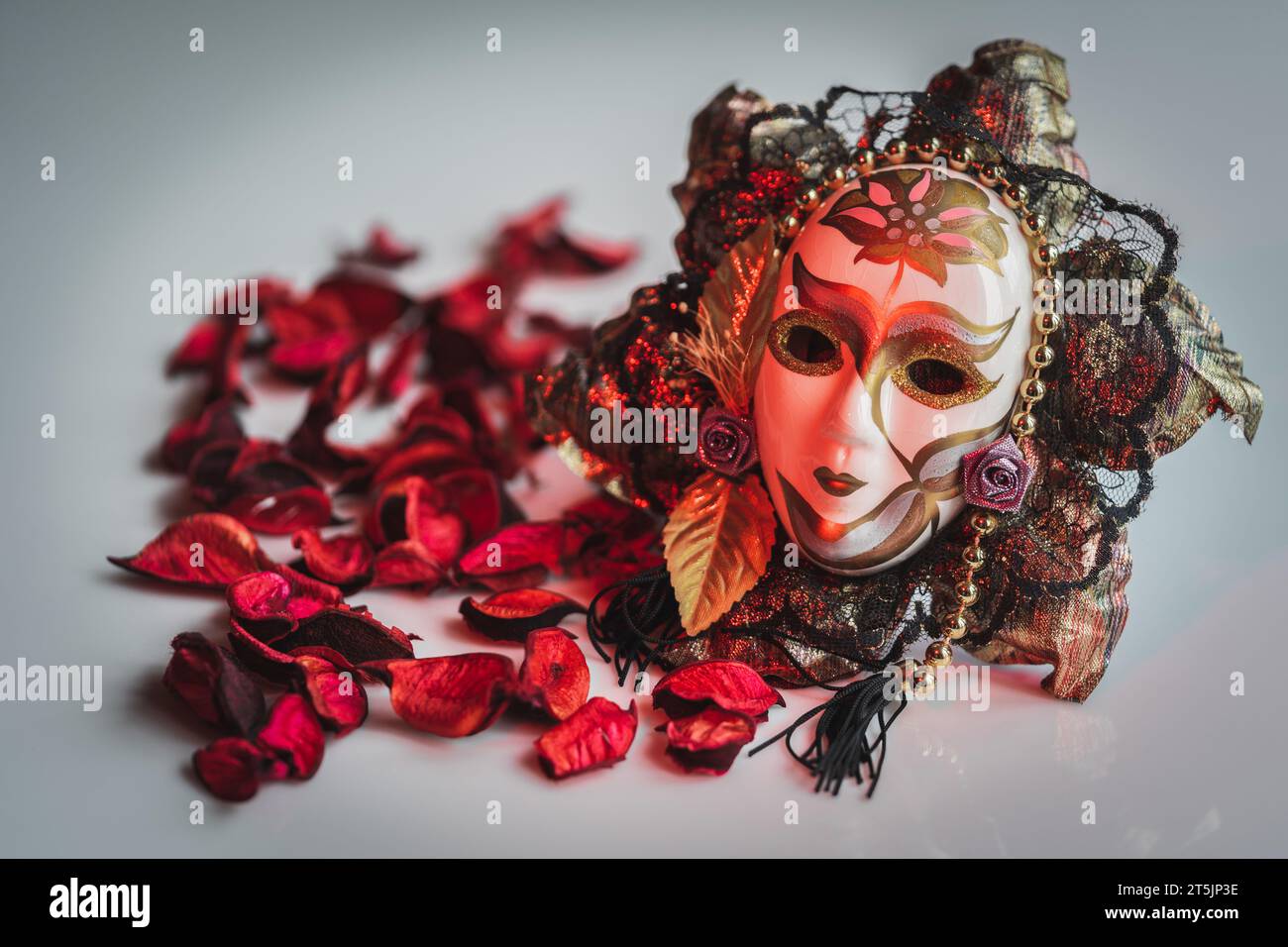 Masque Arlequin avec décorations Banque D'Images