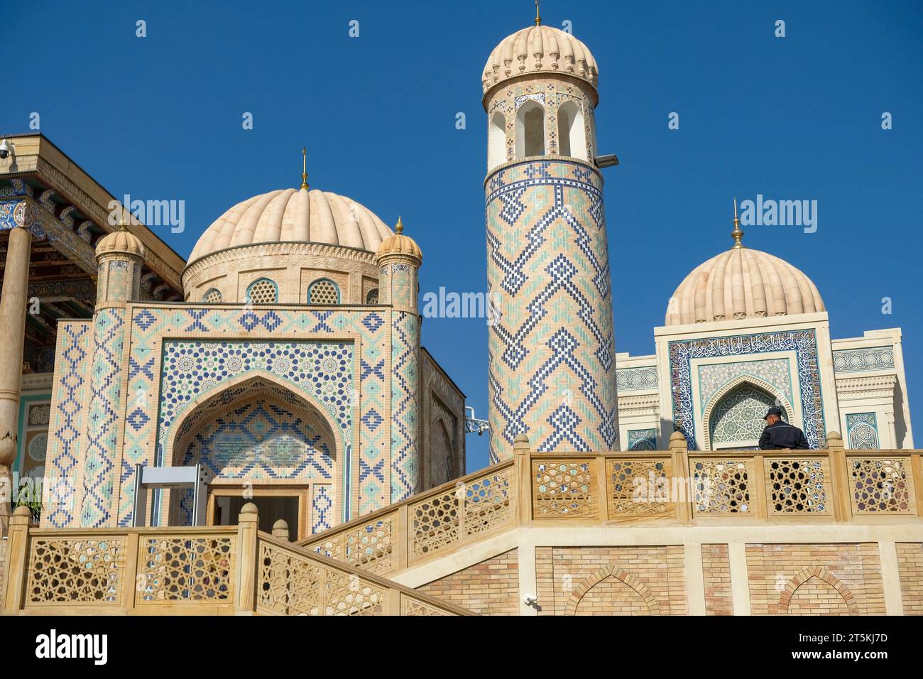 Samarkand, Ouzbékistan - 1 novembre 2023 : détail de la mosquée Hazrat Khizr à Samarkand, Ouzbékistan. Banque D'Images