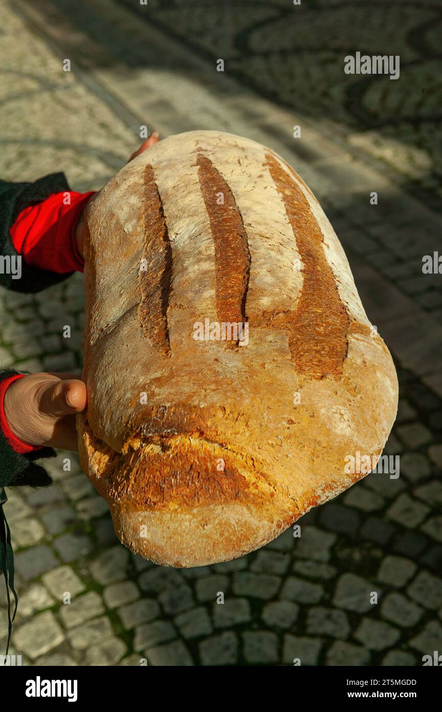 Pain de montagne artisanal. Sant'Eufemia a Maiella, province de Pescara, Abruzzes, Italie, Europe Banque D'Images