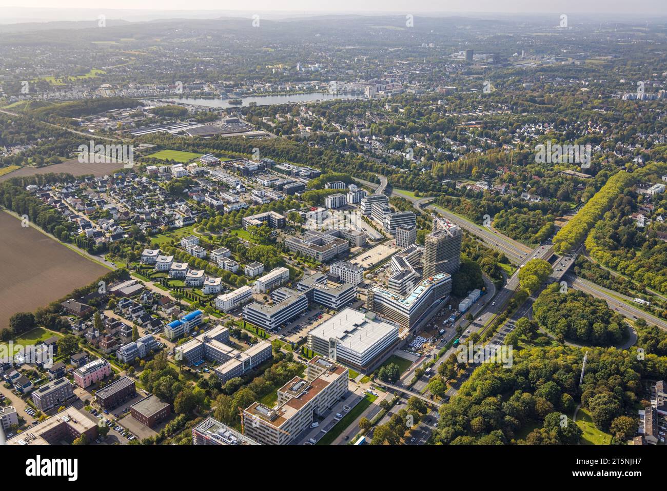 Vue aérienne, Stadtkrone-Ost, chantier avec nouveau bâtiment, siège social continentale, Schüren, Dortmund, région de la Ruhr, Rhénanie du Nord-Westphalie, germe Banque D'Images