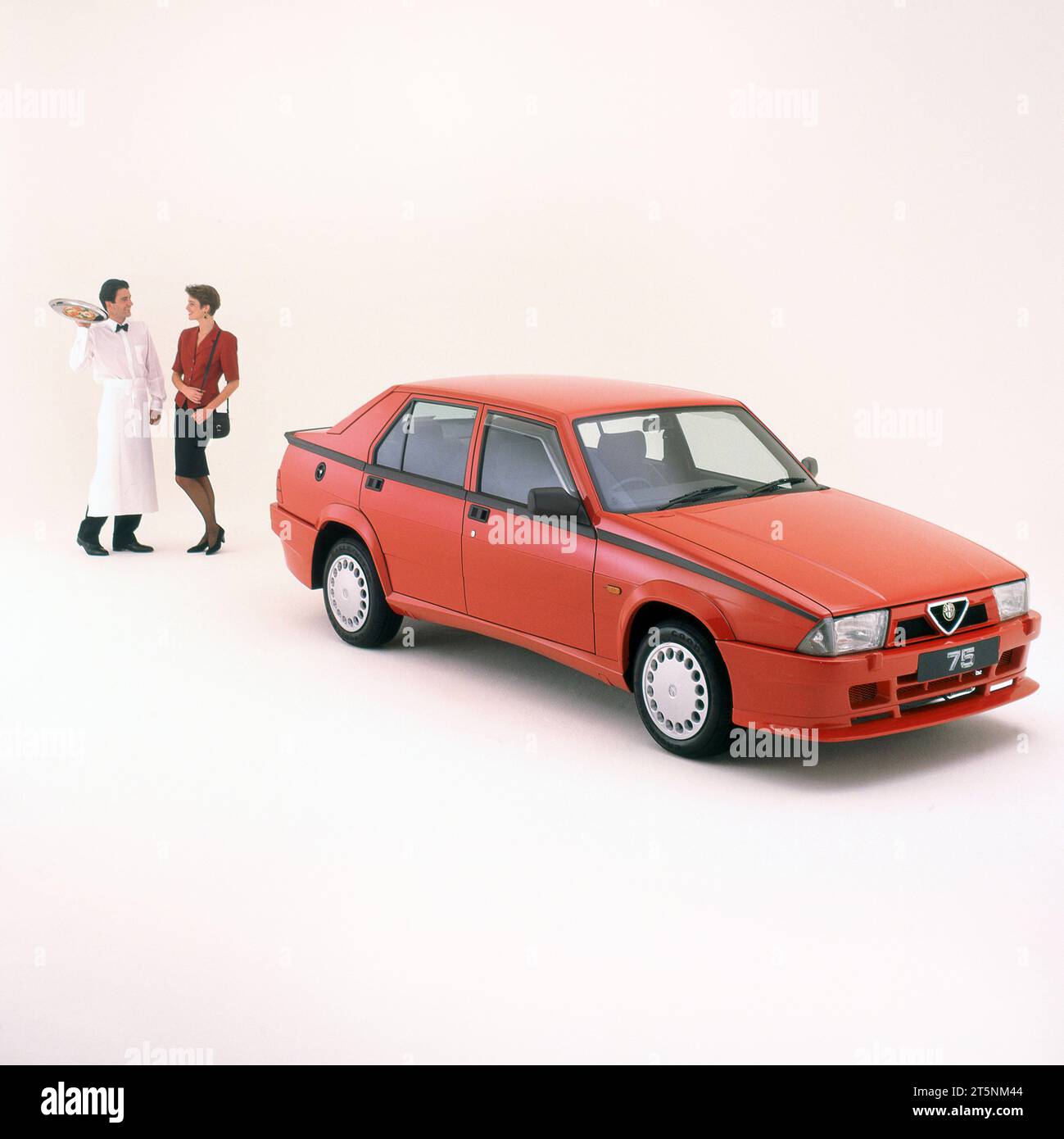 Kit Maquette MeriKit – Alfa Romeo 75 V6 Radiola-Art #16 – Tour De Corse 1988 – Échelle 1/43