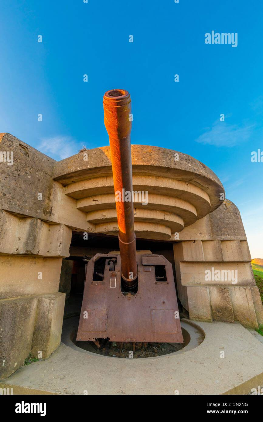 La batterie d'artillerie allemande à longues-sur-Mer, longues-sur-Mer, Normandie, France, Europe du Nord-Ouest Banque D'Images