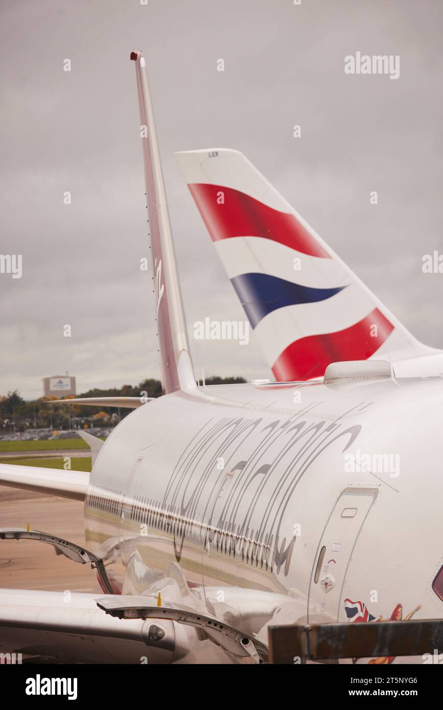 Heathrow terminal 3 Virgin et BA British Airways compagnies aériennes Banque D'Images