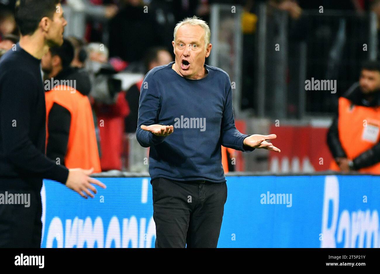 Bundesliga, BayArena Leverkusen ; Bayer Leverkusen vs SC Freiburg ; Headcoach Christian Streich (SCF) Banque D'Images