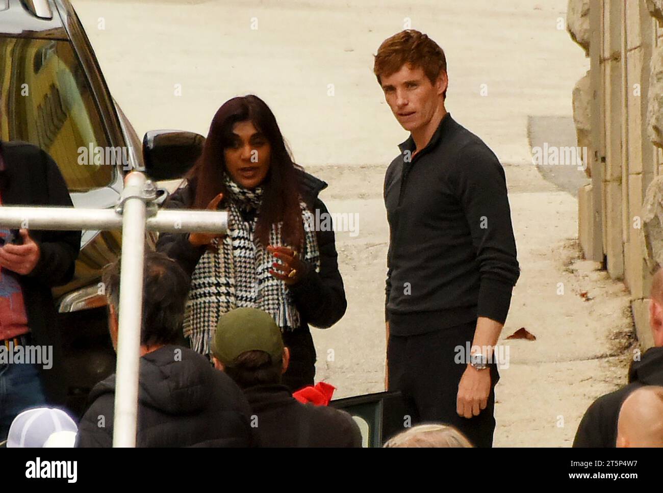 Labin, Hrvatska. 06 novembre 2023. Tournage de la nouvelle série Netflix 'le jour du chacal' avec Eddie Redmayne, acteur oscarisé à Labin, Croatie sur 06. Novembre 2023. Photo : SASA Miljevic/PIXSELL crédit : Pixsell/Alamy Live News Banque D'Images