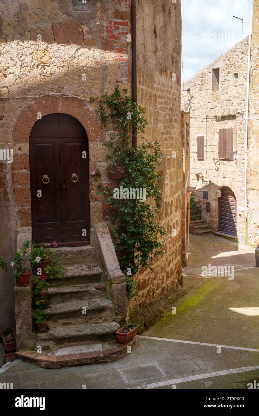 Pitigliano, ville historique dans la province de Grosseto, Toscane, Italie Banque D'Images