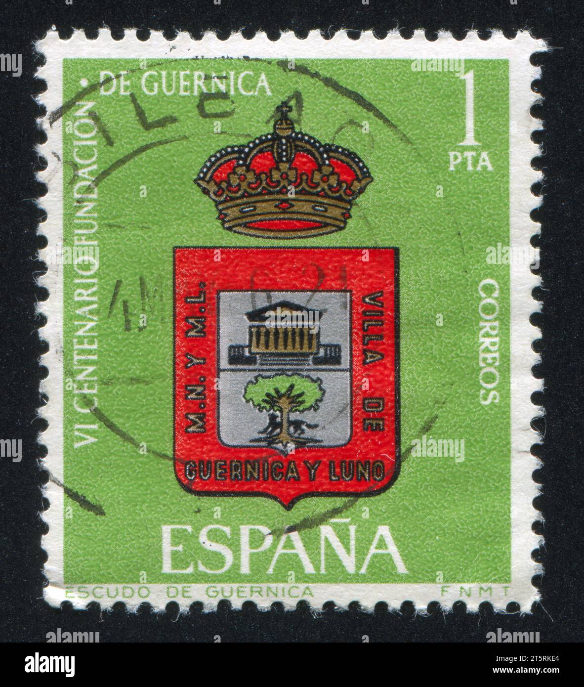 ESPAGNE - CIRCA 1966 : timbre imprimé par l'Espagne, montrant les armoiries stylisées de Guernica, circa 1966 Banque D'Images