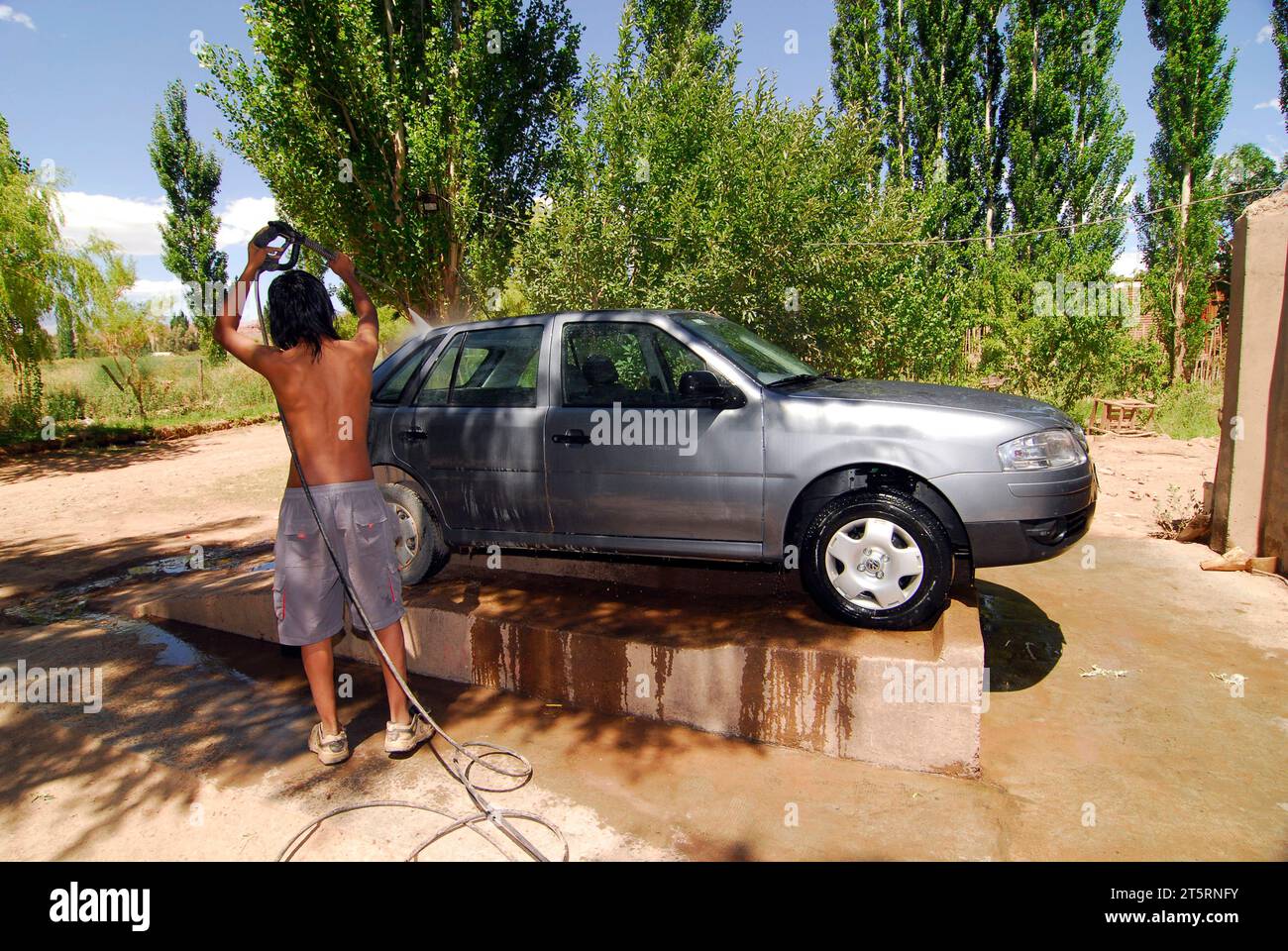 vw gol VW ou Volkswagen en tant que marque automobile ou marque automobile dans le transport et la mobilité vw gol VW ou Volkswagen en tant que marque automobile crédit : Imago/Alamy Live News Banque D'Images