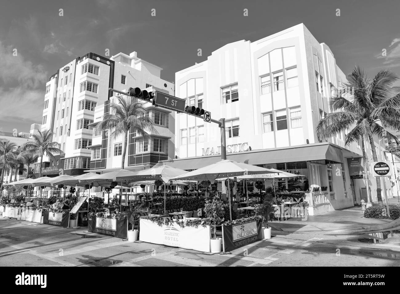 Miami, Floride États-Unis - 18 avril 2021: south miami Beach Ocean Drive restaurant et café dans le centre-ville de miami Street Banque D'Images