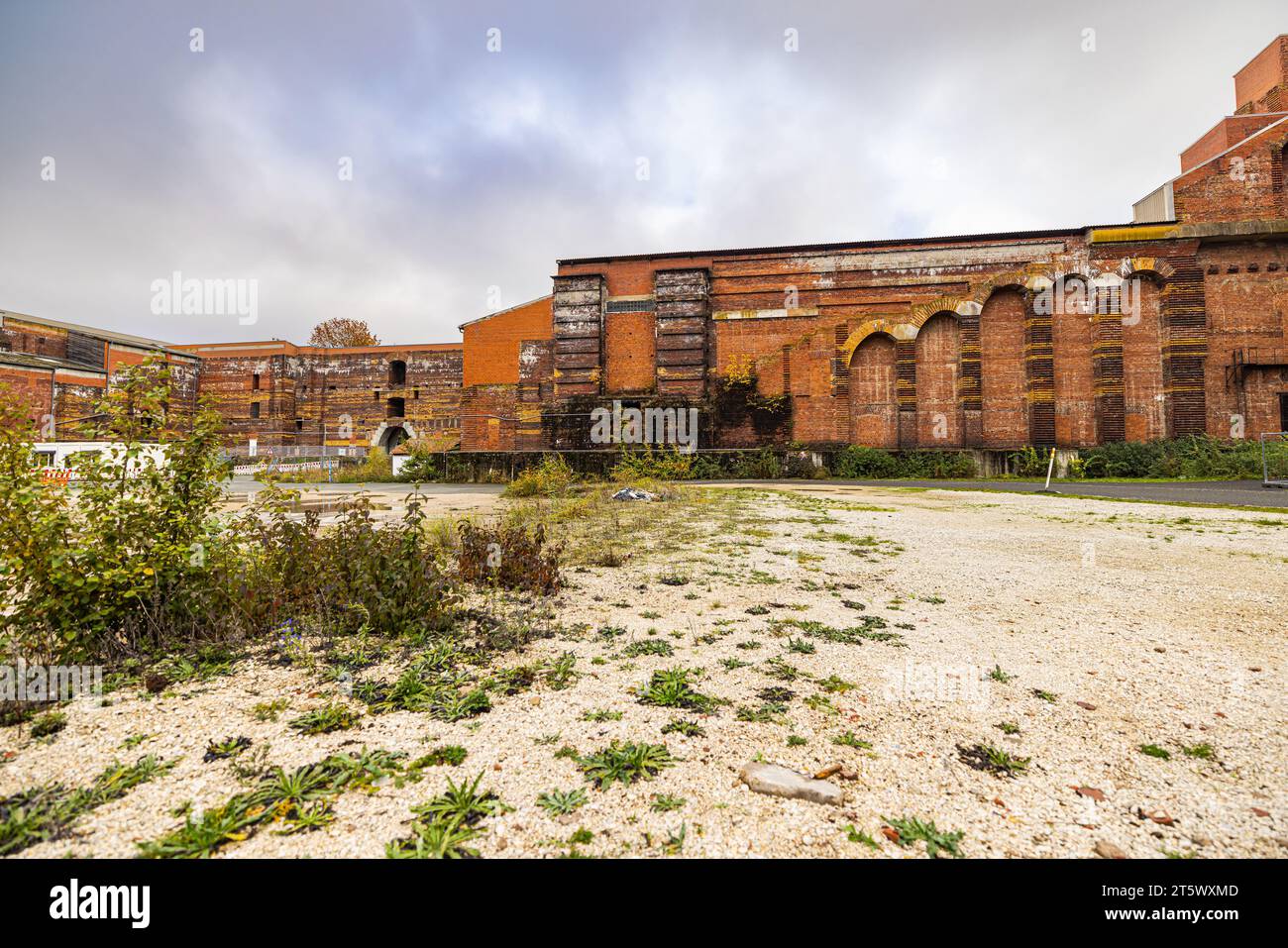 Salle de congrès du parti nazi dans le troisième reich, à la ville de Nuremberg. Cour intérieure du Congress Hall. Le plus grand social national préservé Banque D'Images